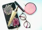 Atttraction purse