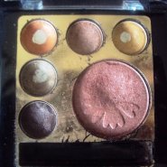 BT Minerals Pure EyeShadow Compact