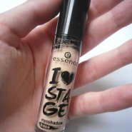 Esscence Eye Base Concealer (I ♥ Stage)