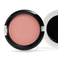 MAC Give me Liberty of London Beauty Powder in Shellpearl