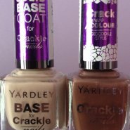 Crackle Nails