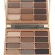 Stila Eyes Are the Window Palette