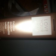 Woolworths Illuminating Lotion
