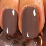 Essence Colour &amp; Go in 34 Walk of Fame