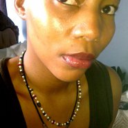 Avon Ultra Glazewear Absolute Lipgloss: Luscious Wine