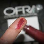 a subtle plum finish.JPG