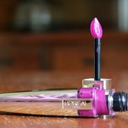 L’Oreal Paris Shine Caresse Milady