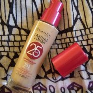 Rimmel London - Lasting Finish, 25 Hour Foundation