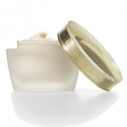Ceramide Plump Perfect Ultra Lift and Firm Moisture Cream
