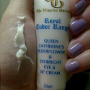 Queen Catherine&#039;s elderflower &amp; eyebright eye &amp; lip cream