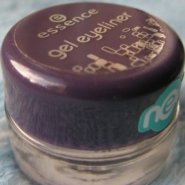 Essence Gel Eyeliner :03 Berlin Rocks