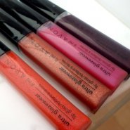 ULTRA GLAZEWEAR LIP-GLOSS SPF15