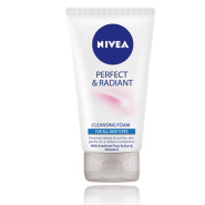 NIVEA Perfect &amp; Radiant Cleansing Foam