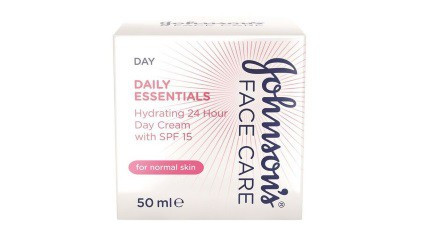 Johnson&#039;s® Daily Essentials Day Cream Normal
