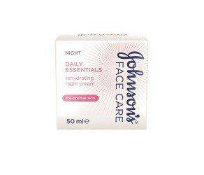 Johnson&#039;s® Daily Essentials Night Cream Normal