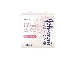 Johnson&#039;s® Daily Essentials Night Cream Normal