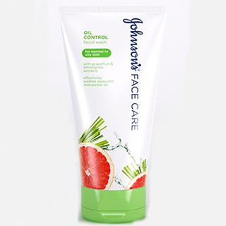 Johnson&#039;s® Oil Control Facial Wash