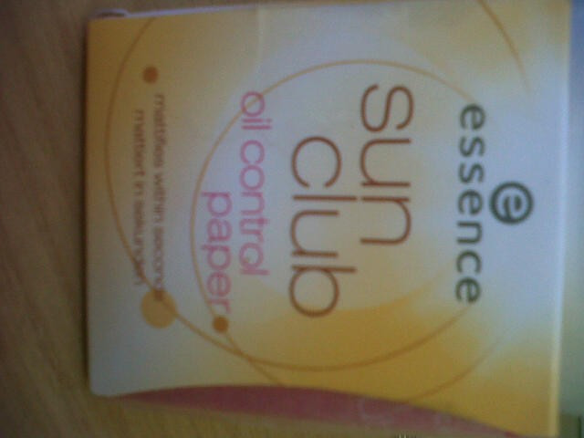 Essence Sun Club Oil Control Paper