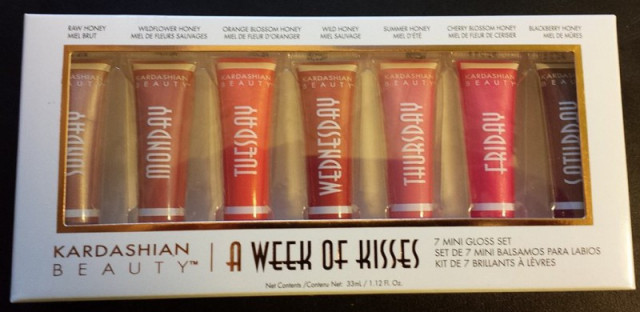 Kardashian Beauty A Week Of Kisses