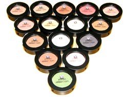 Read more about the article Woolworths Single Colour Eye Shadows