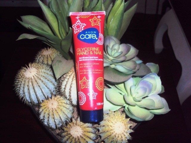 Read more about the article Avon Glycerine Hand and Nail