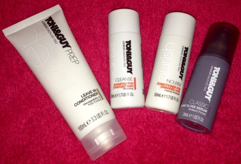 Read more about the article Shampoo & Conditioner for Damaged Hair, Leave In Conditioner – Manageability & Frizz Control