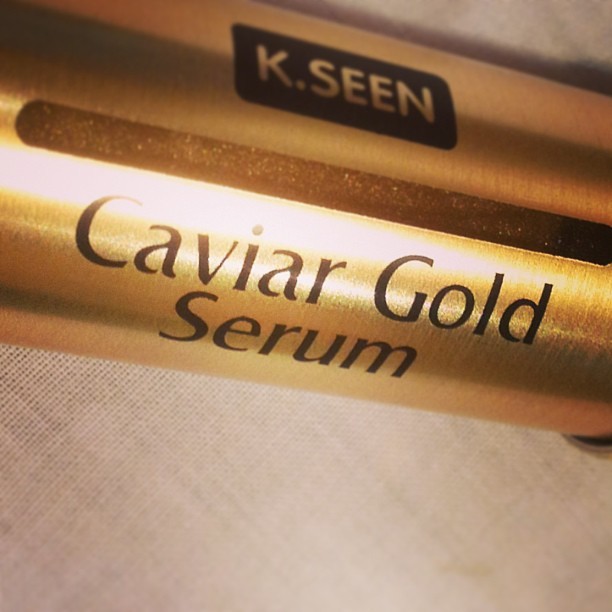Read more about the article Caviar Gold Serum