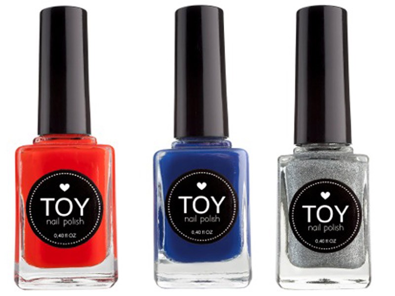 Read more about the article TOY Nail Polish