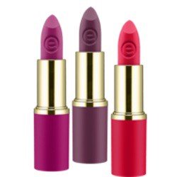Read more about the article Essence Merry Berry Lipstick Collection