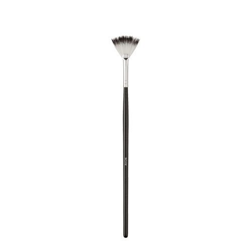 Read more about the article Avon Nail Decoration Fan Brush